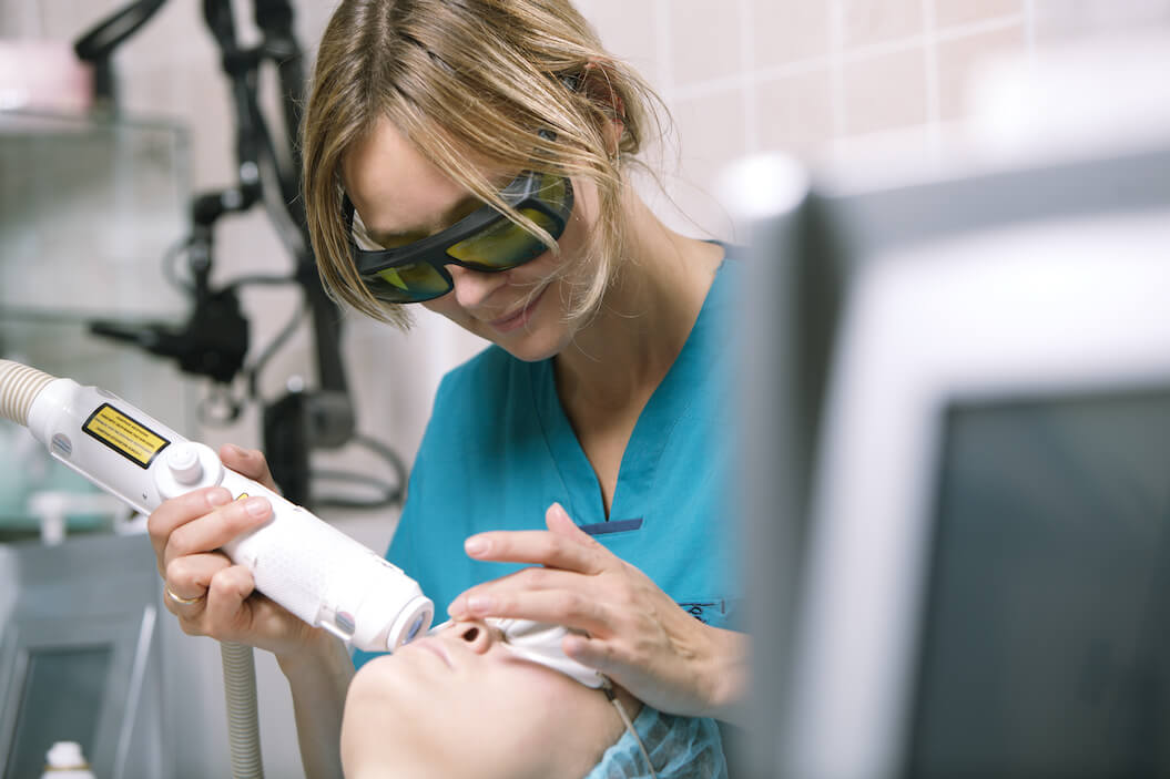 Laser hair removal treatment side effects - Healthline Gate